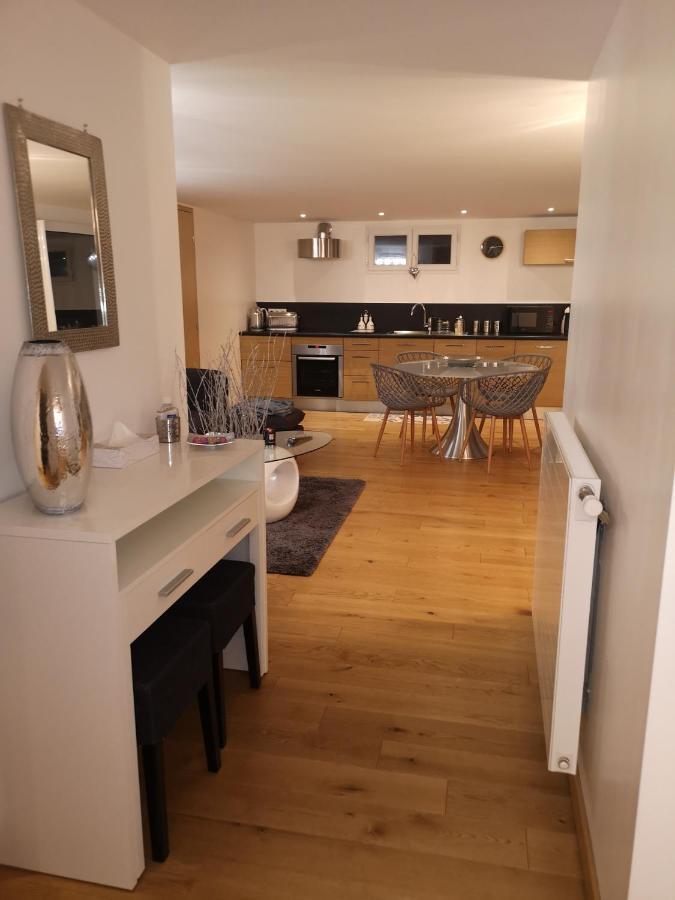Tres Bel Appartement Avec Vue Sur Les Montagnes Saint Ismier Eksteriør billede